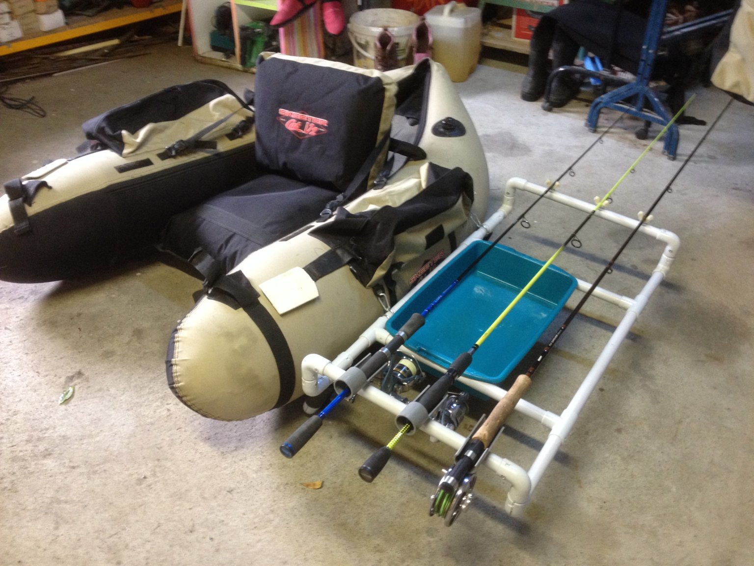 Porte cannes float tube - Pyrénées Pêche